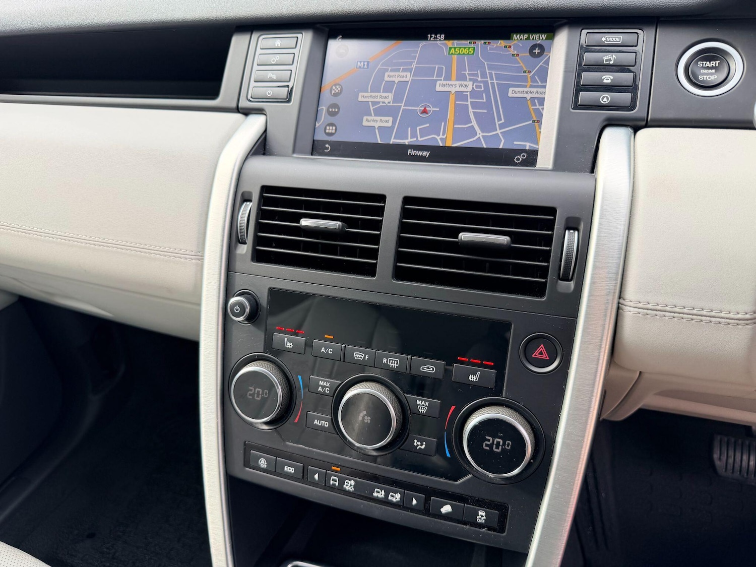 Used Land Rover Discovery Sport 2019 for sale - 76990425: Photo 38