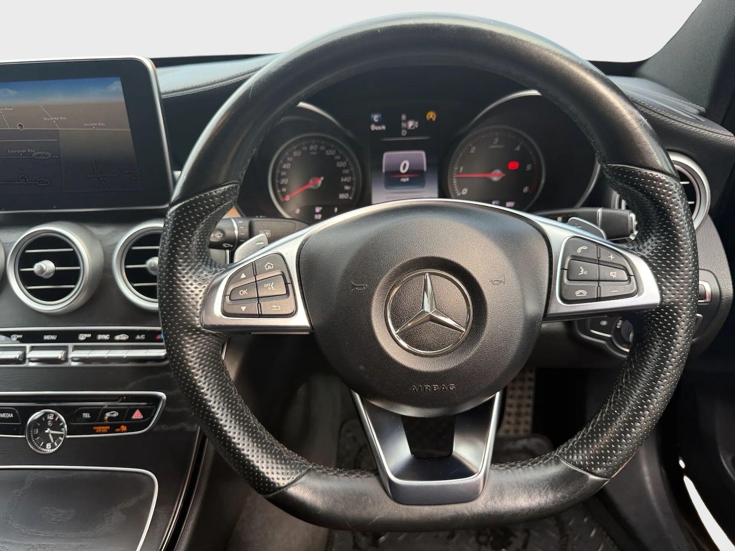 Used Mercedes-Benz C Class 2015 for sale - 77074039: Photo 24