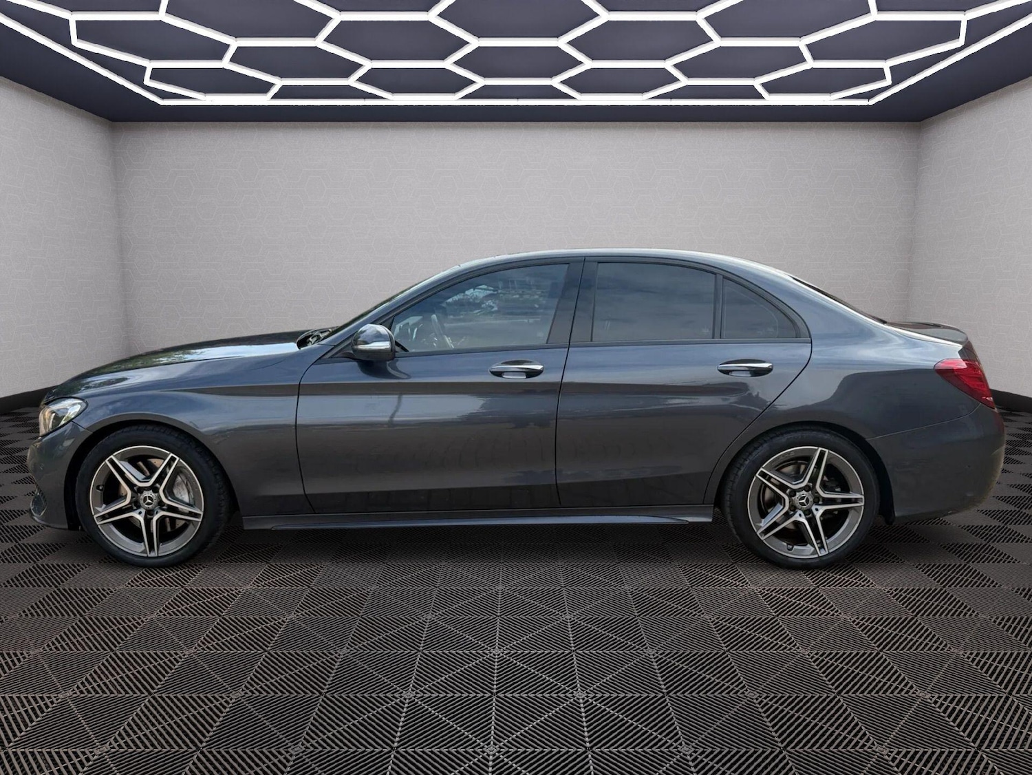 Used Mercedes-Benz C Class 2015 for sale - 77074039: Photo 7