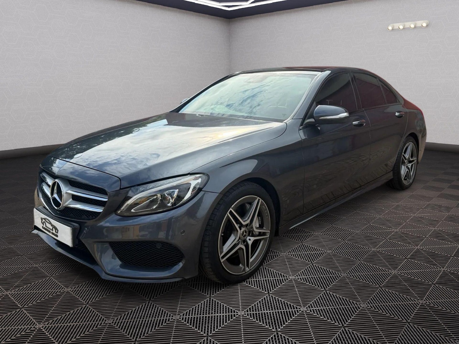 Used Mercedes-Benz C Class 2015 for sale - 77074039: Photo 8