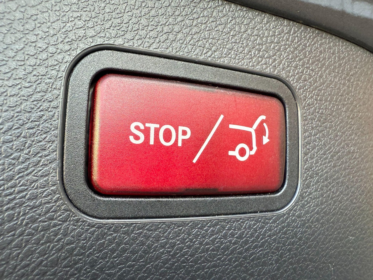 Used Mercedes-Benz GLA 2016 for sale - 77074858: Photo 36