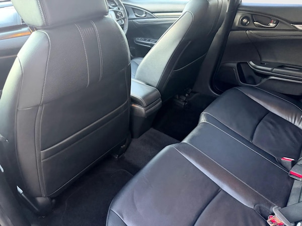 Used Honda Civic 2017 for sale - 76175491: Photo 16