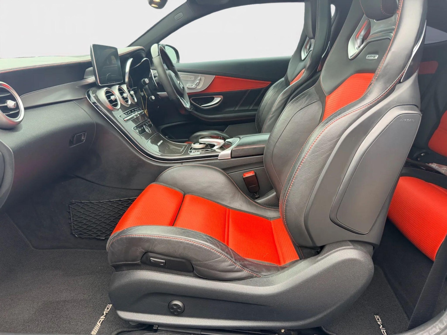 Used Mercedes-Benz C Class 2018 for sale - 76283904: Photo 21