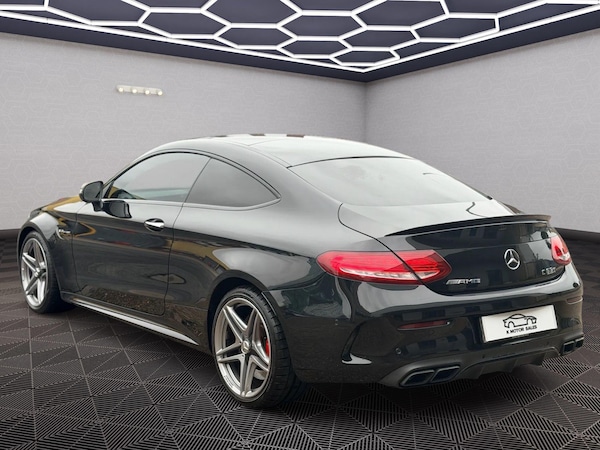 Used Mercedes-Benz C Class 2018 for sale - 76283904: Photo 6
