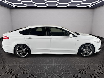 Used Ford Mondeo 2018 for sale - 76073023: Photo
