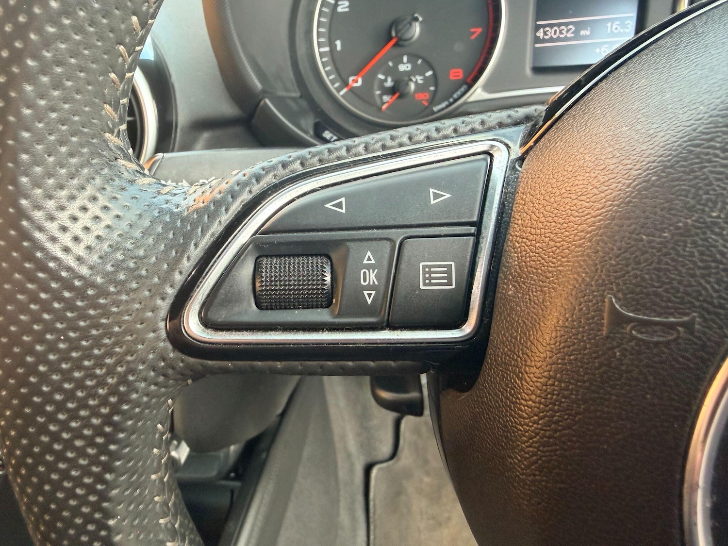 Used Audi A1 2014 for sale - 76913494: Photo 21