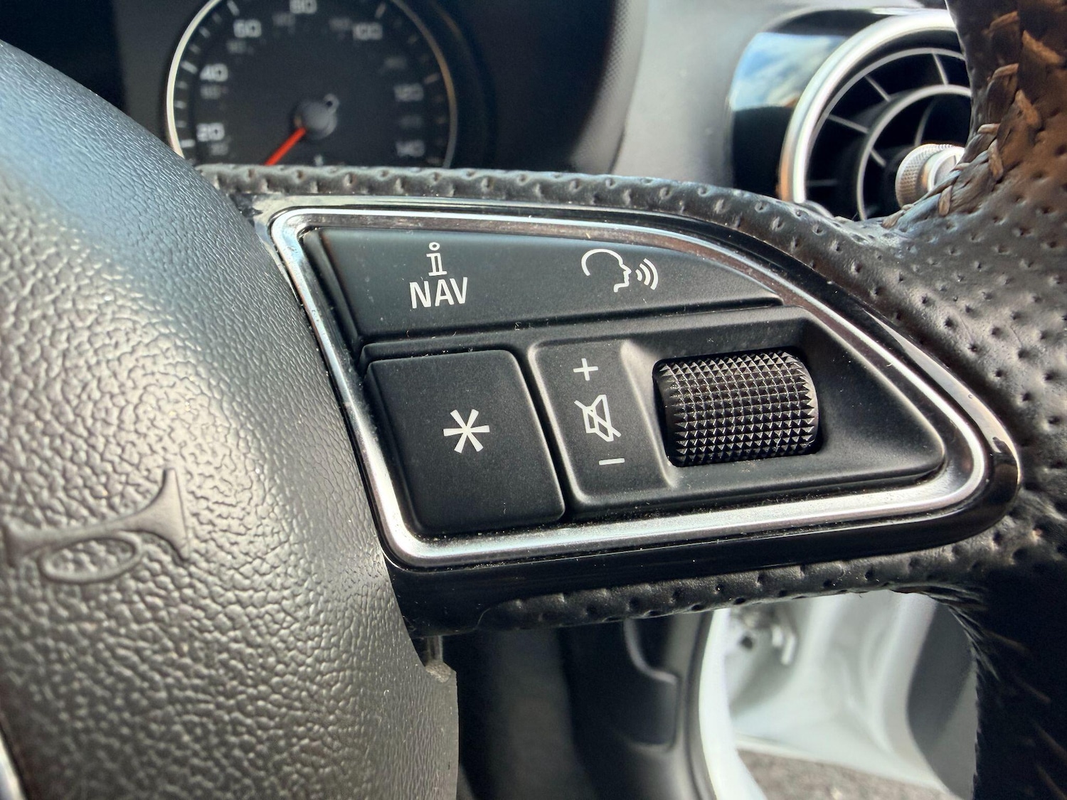 Used Audi A1 2014 for sale - 76913494: Photo 22