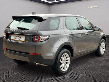 Used Land Rover Discovery Sport 2019 for sale - 76307594: Photo 4