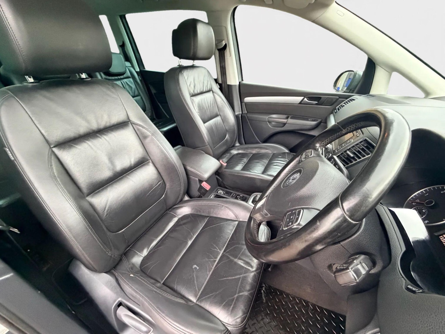 Used Volkswagen Sharan 2012 for sale - 76926391: Photo 13