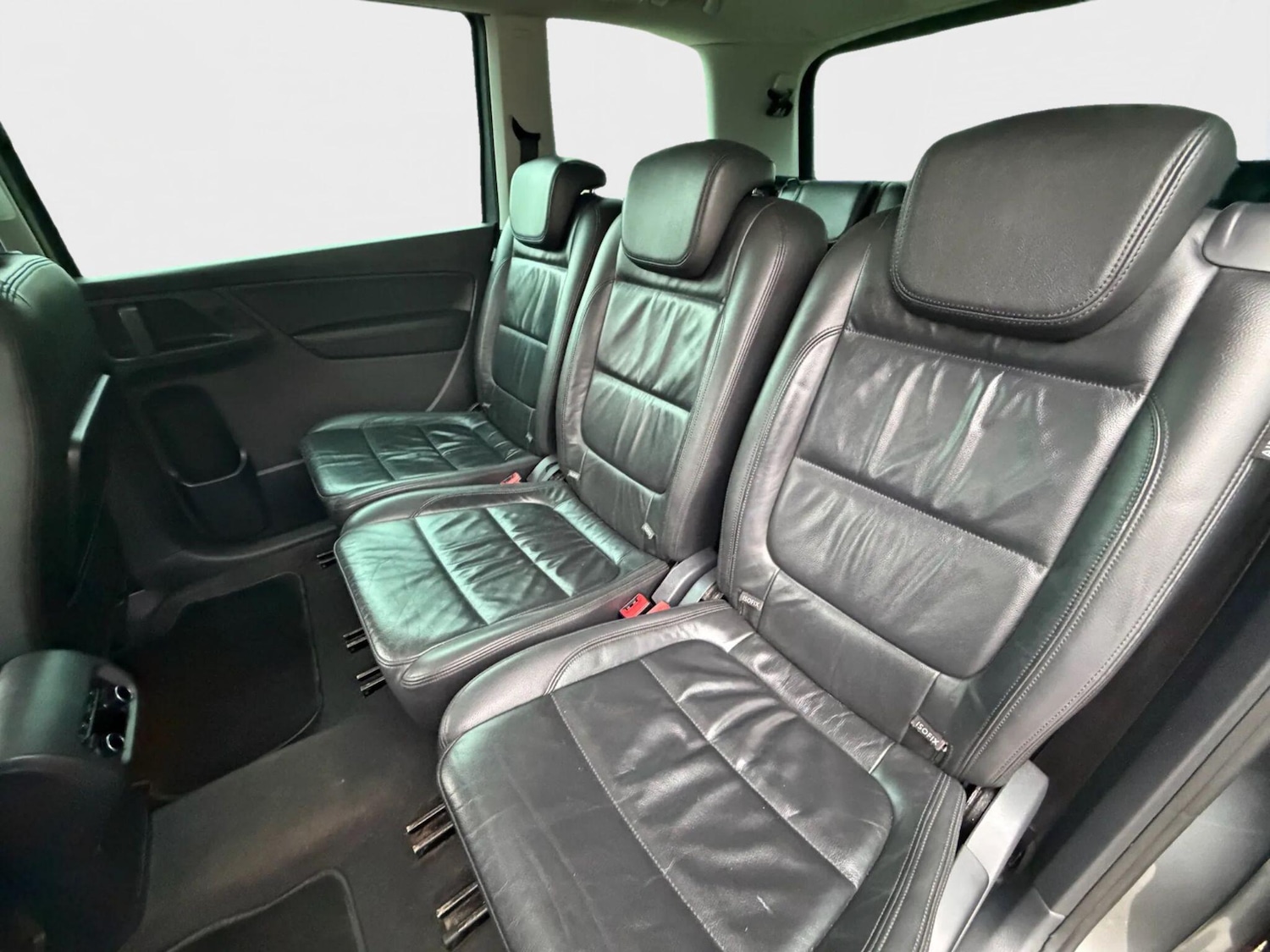 Used Volkswagen Sharan 2012 for sale - 76926391: Photo 21