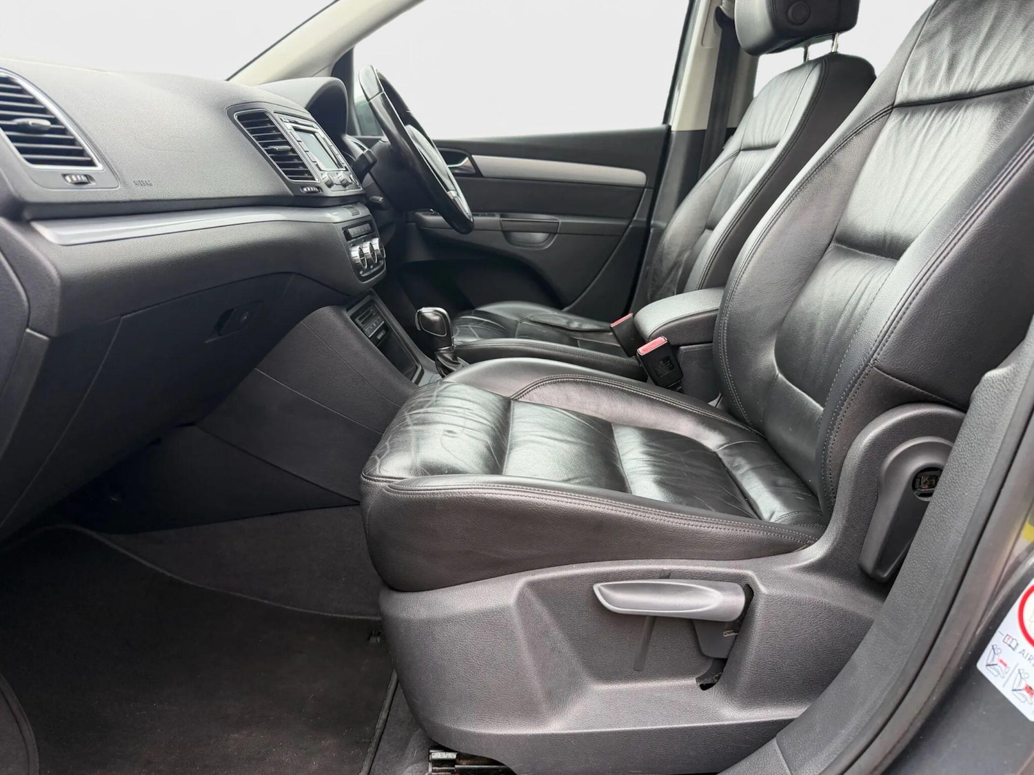 Used Volkswagen Sharan 2012 for sale - 76926391: Photo 23