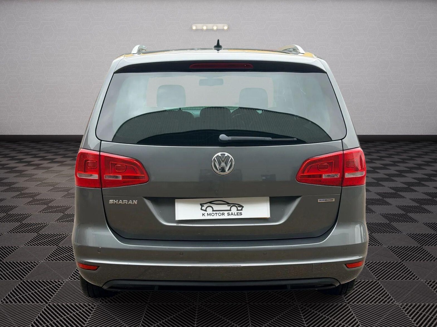 Used Volkswagen Sharan 2012 for sale - 76926391: Photo 5