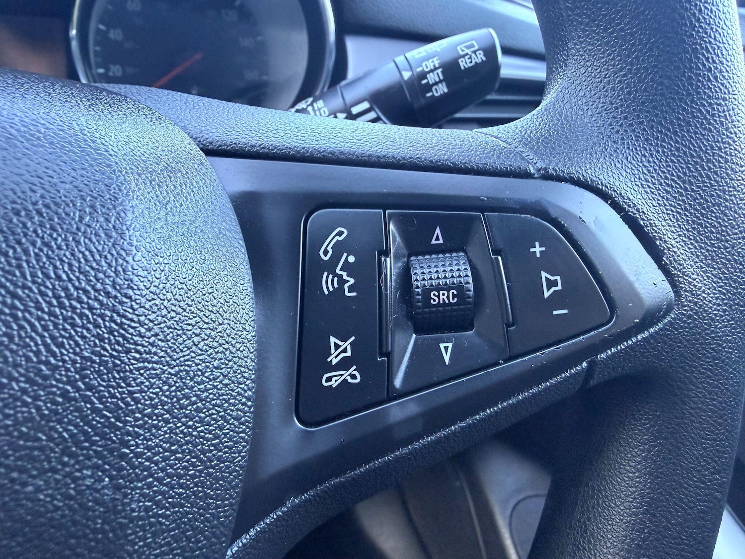 Used Vauxhall Astra for sale - 76832326: Photo 24