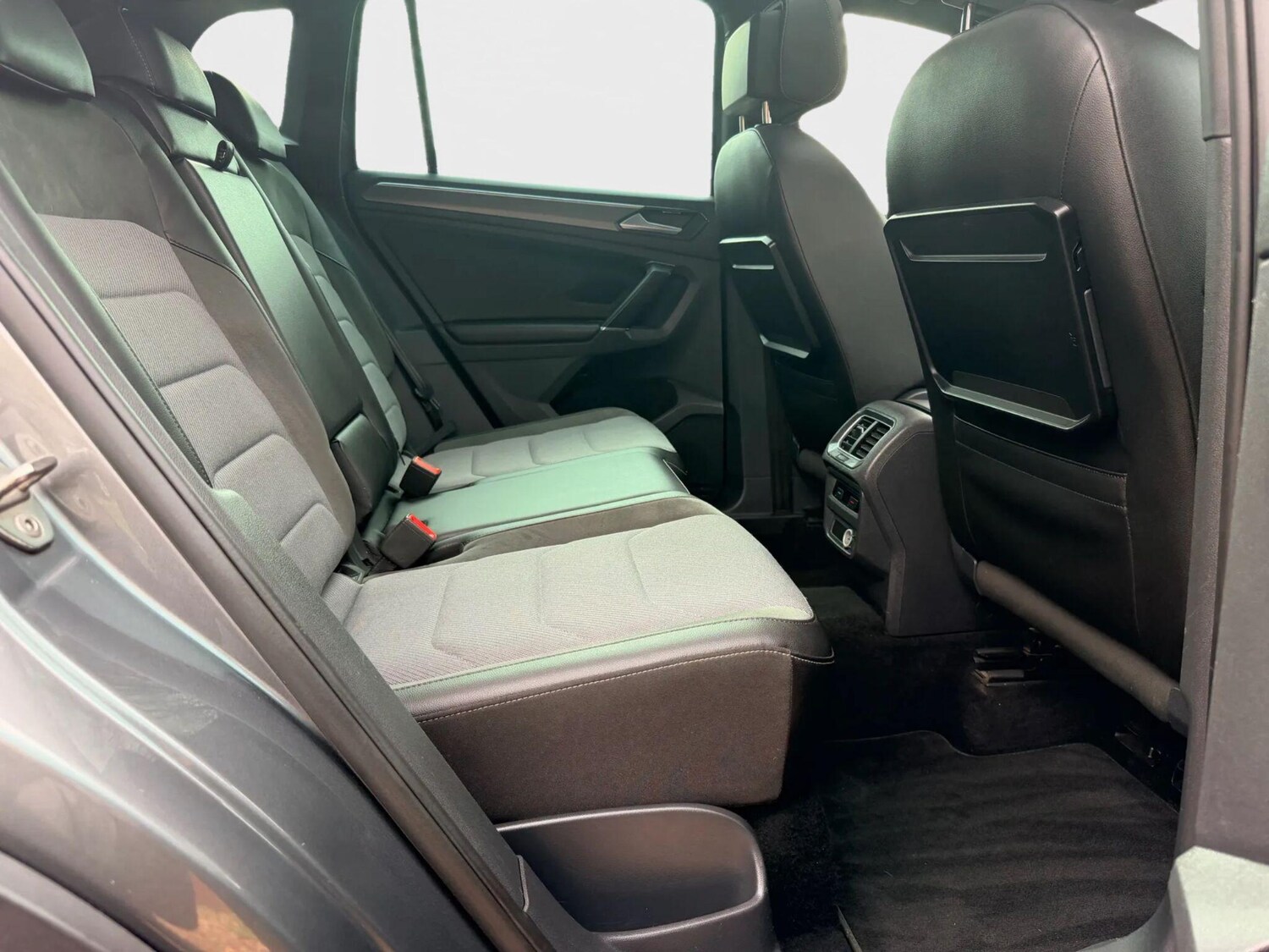 Used Volkswagen Tiguan 2016 for sale - 76295609: Photo 16