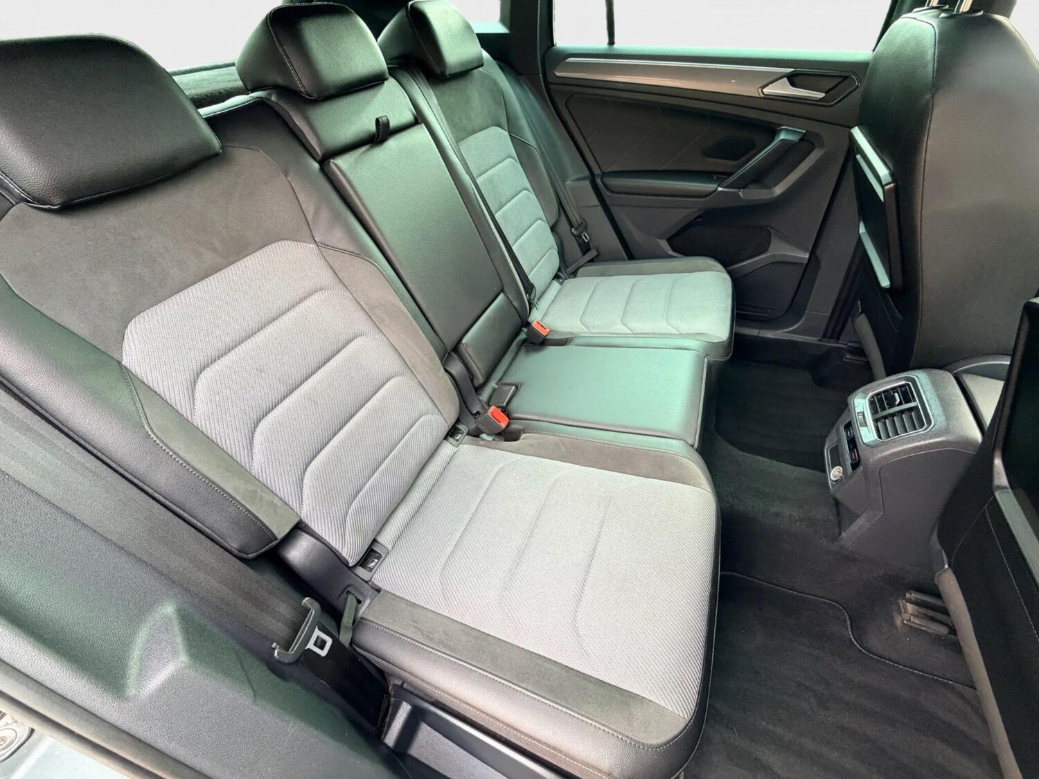 Used Volkswagen Tiguan 2016 for sale - 76295609: Photo 17