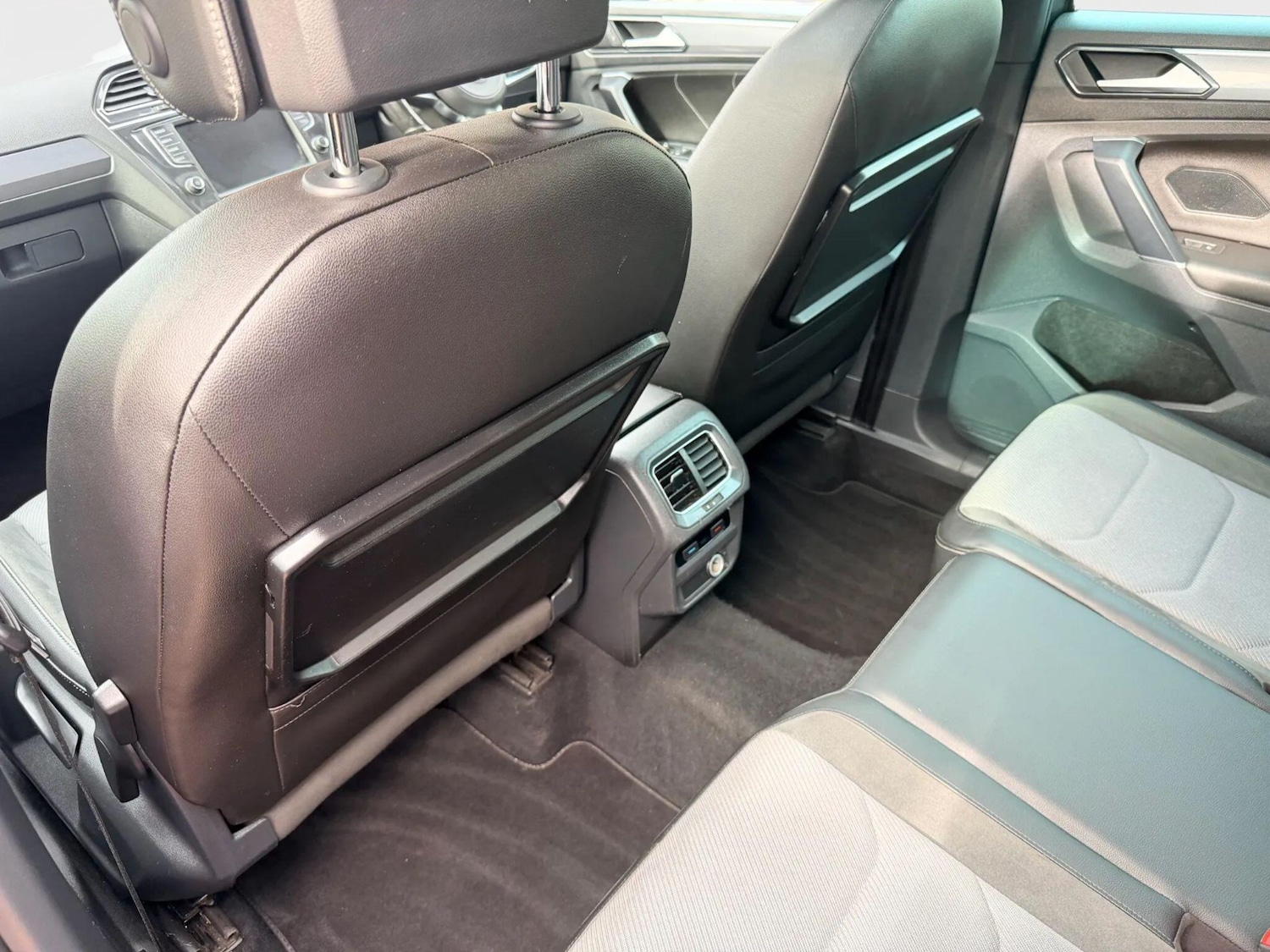 Used Volkswagen Tiguan 2016 for sale - 76295609: Photo 18