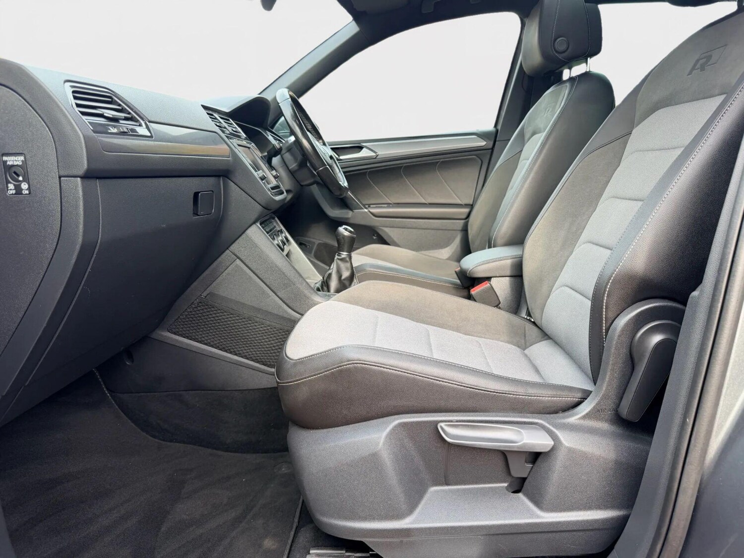 Used Volkswagen Tiguan 2016 for sale - 76295609: Photo 25