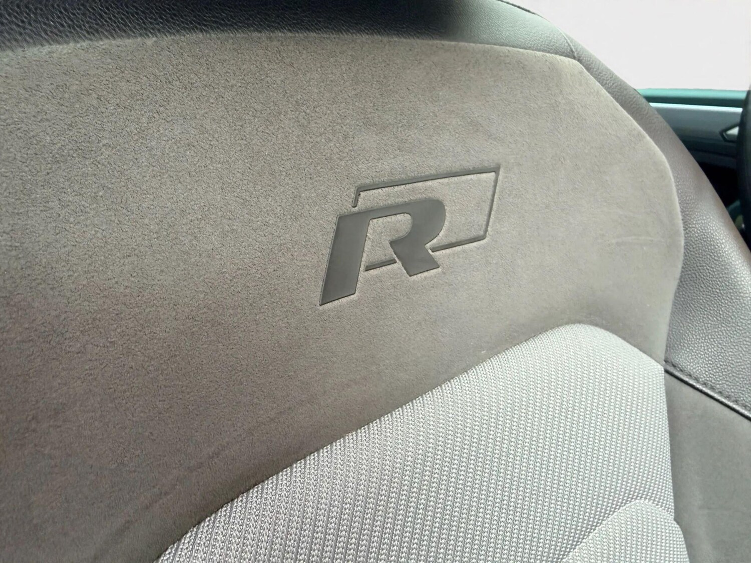 Used Volkswagen Tiguan 2016 for sale - 76295609: Photo 28