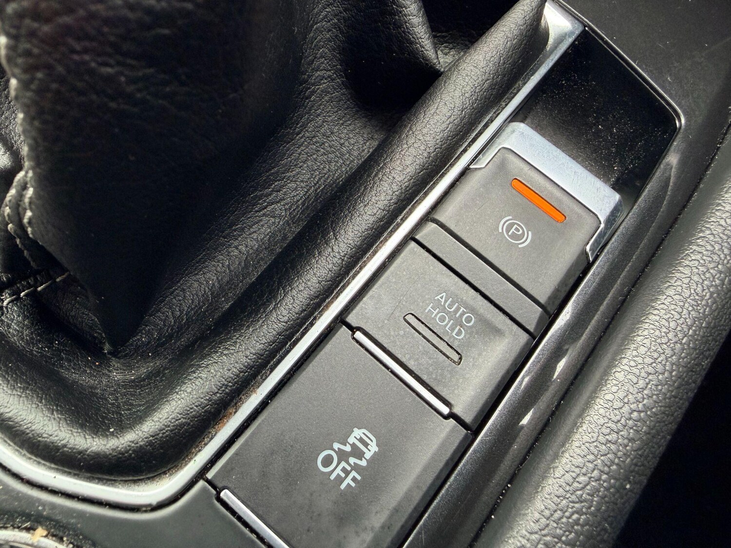 Used Volkswagen Tiguan 2016 for sale - 76295609: Photo 40