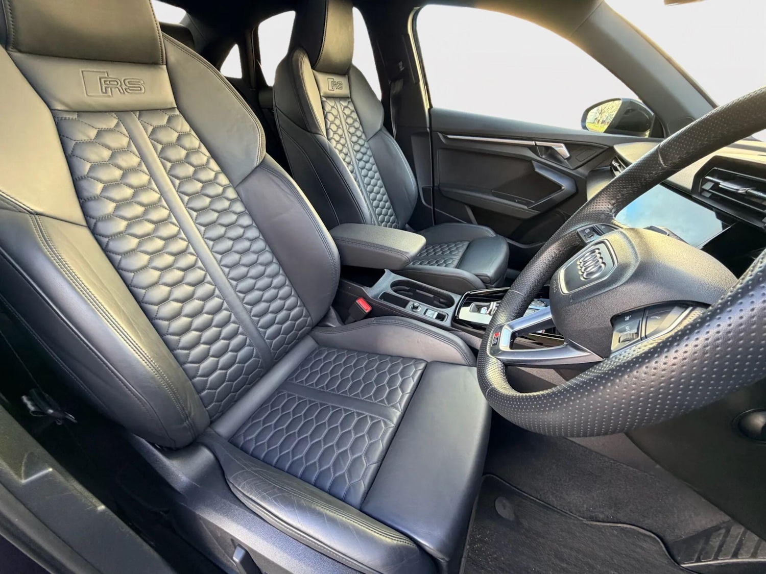 Used Audi RS3 2023 for sale - 76689654: Photo 12