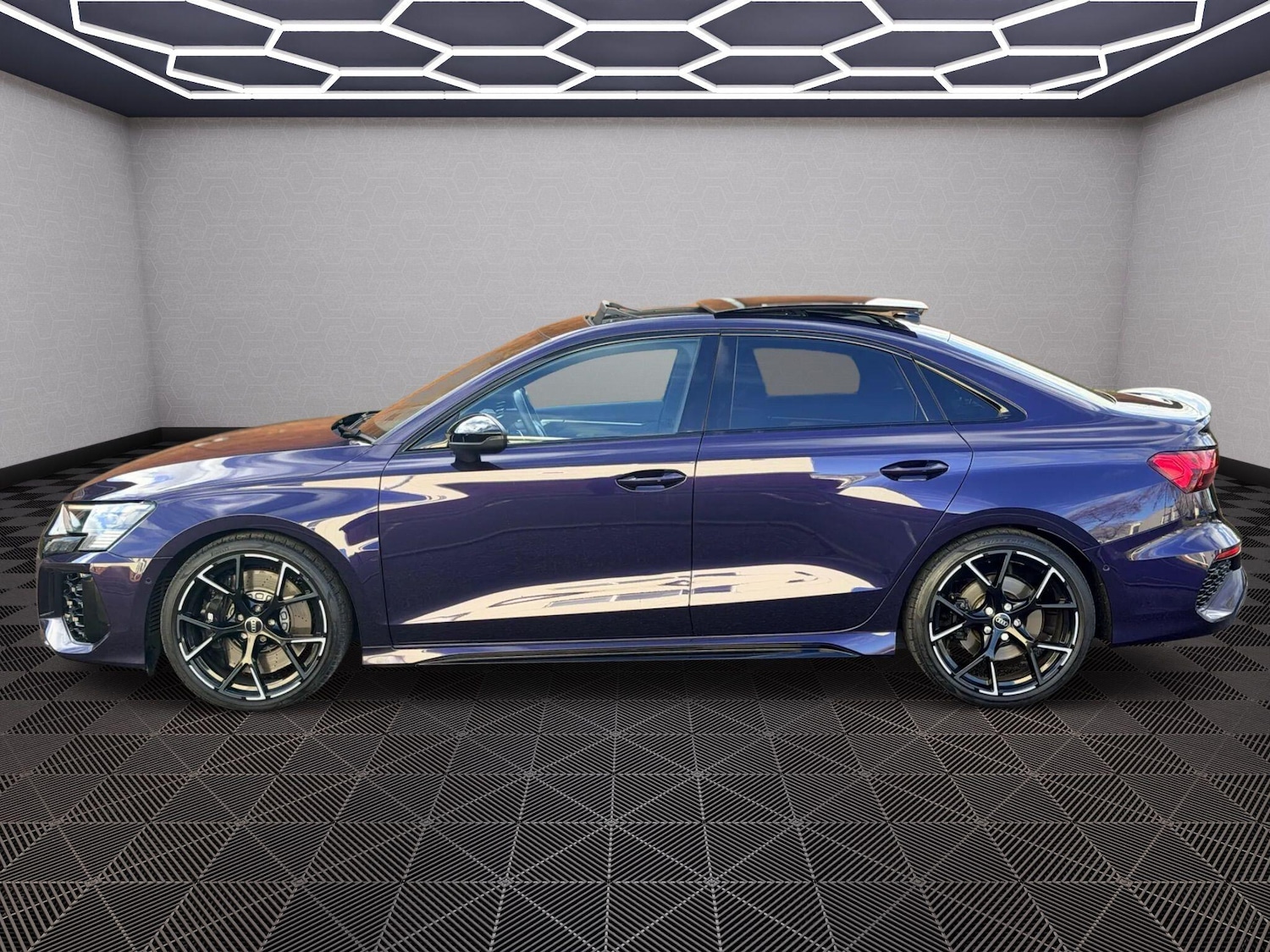 Used Audi RS3 2023 for sale - 76689654: Photo 7