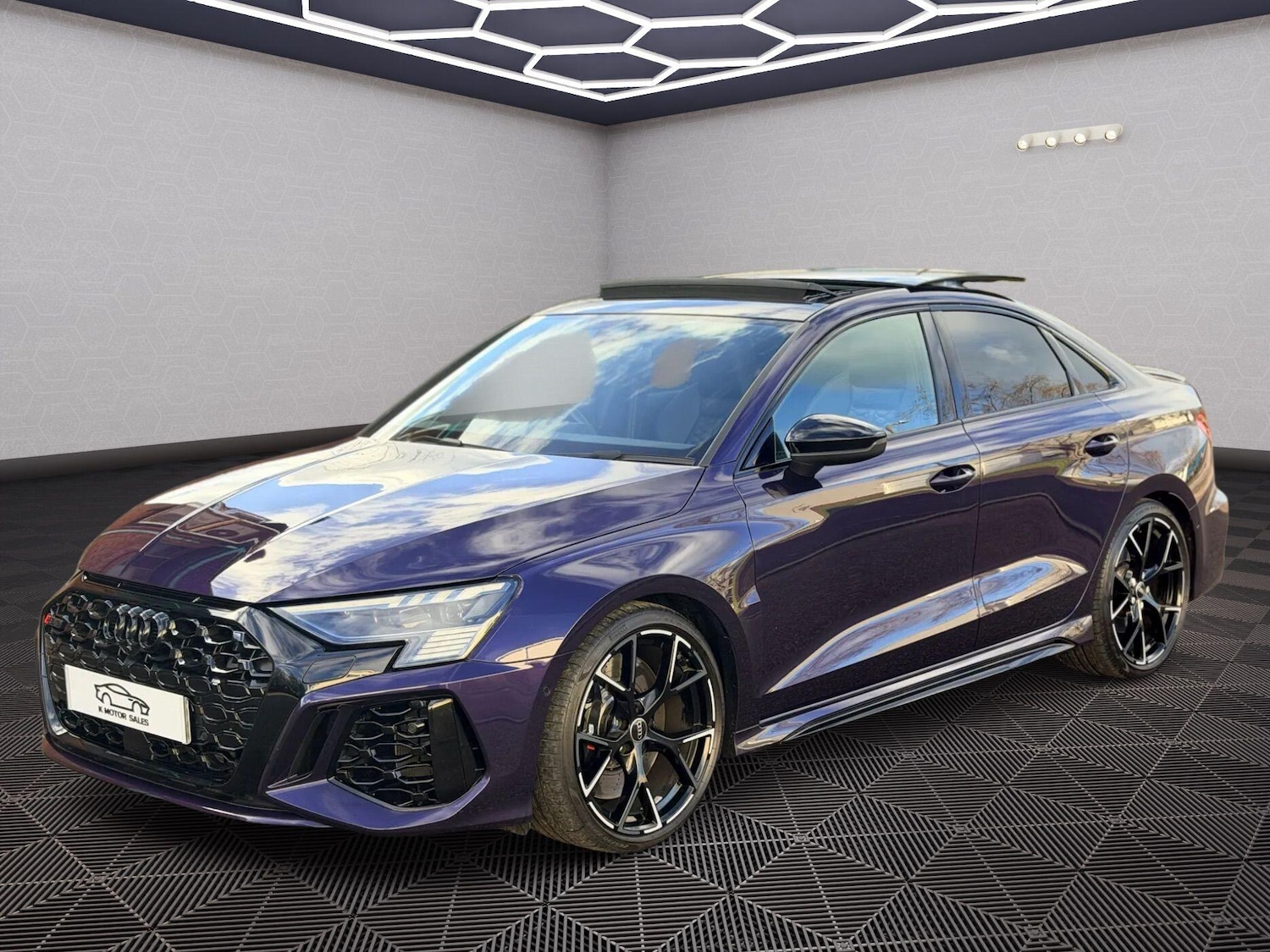 Used Audi RS3 2023 for sale - 76689654: Photo 8