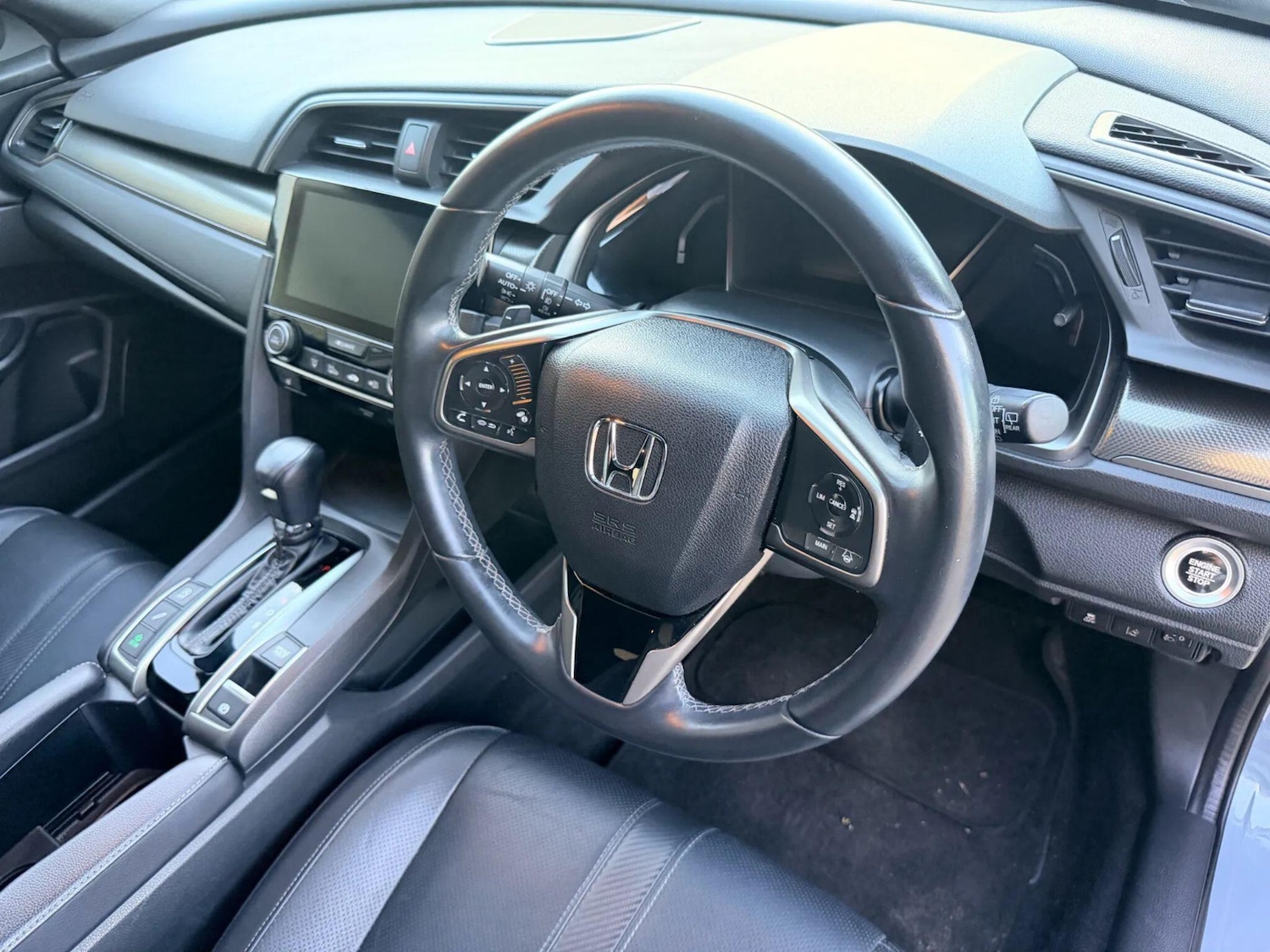 Used Honda Civic 2017 for sale - 77559603: Photo 10