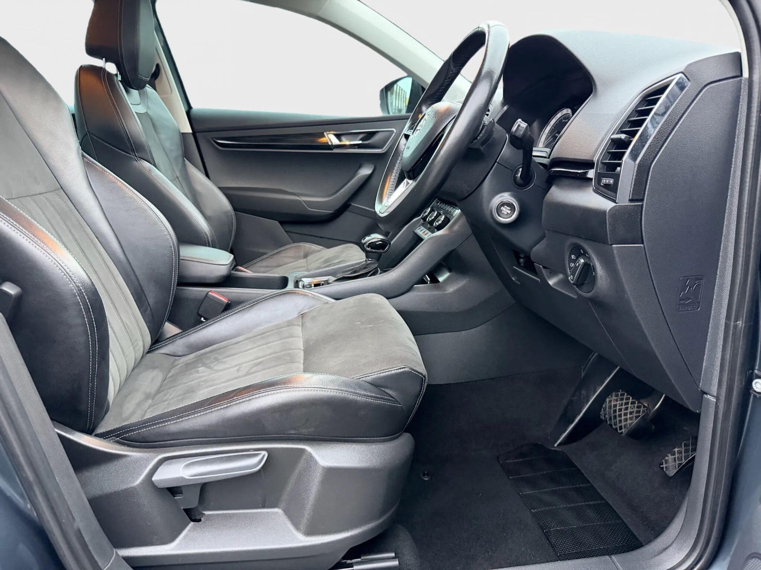 Used Skoda Karoq 2018 for sale - 76441263: Photo 11