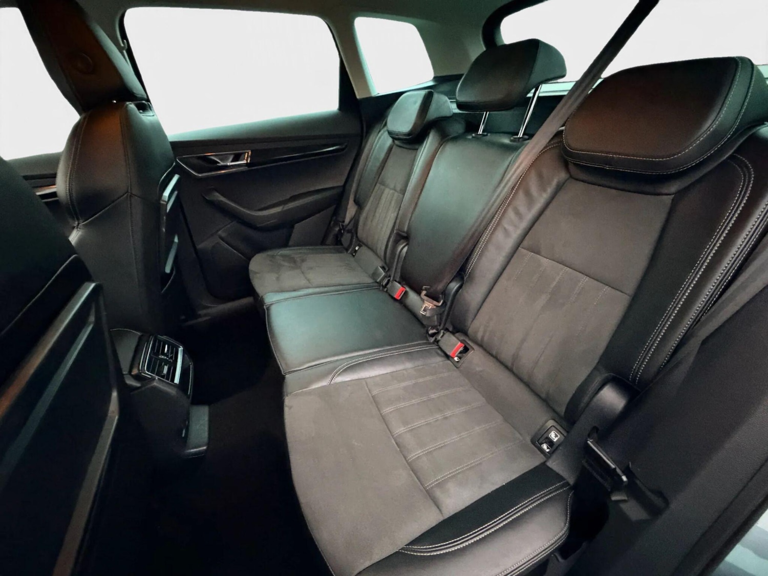 Used Skoda Karoq 2018 for sale - 76441263: Photo 18