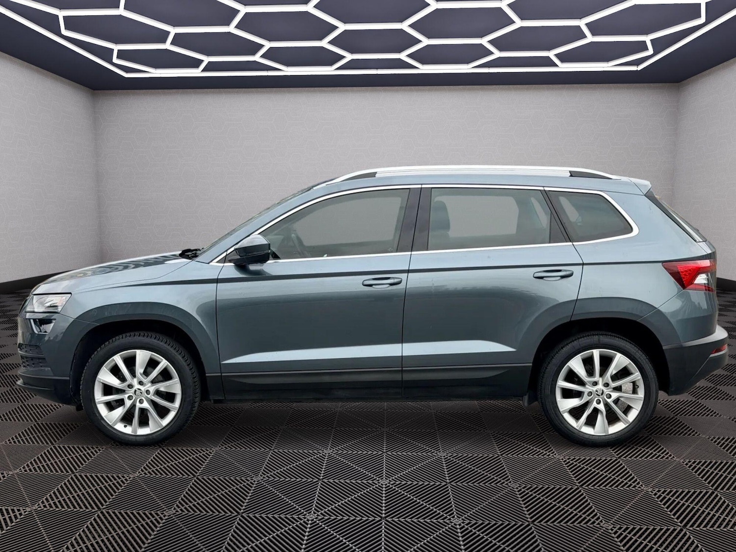 Used Skoda Karoq 2018 for sale - 76441263: Photo 7