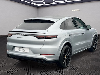 Used Porsche Cayenne 2019 for sale - 76099116: Photo