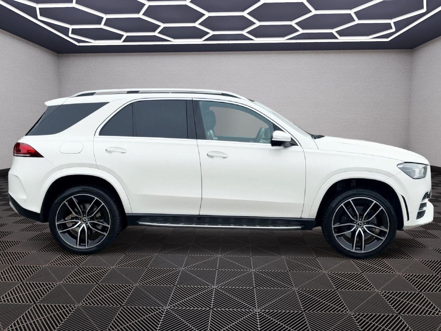 Used Mercedes-Benz GLE for sale - 77484301: Photo 3