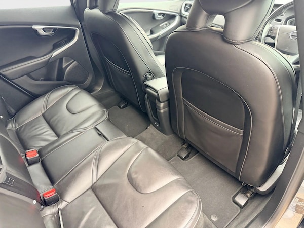 Used Volvo V40 2019 for sale - 76260030: Photo 13