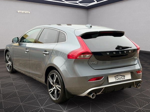 Used Volvo V40 2019 for sale - 76260030: Photo 6