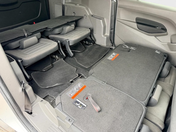 Used Ford Grand Tourneo Connect 2019 for sale - 76122722: Photo 19