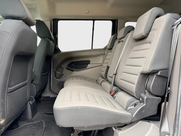 Used Ford Grand Tourneo Connect 2019 for sale - 76122722: Photo 25