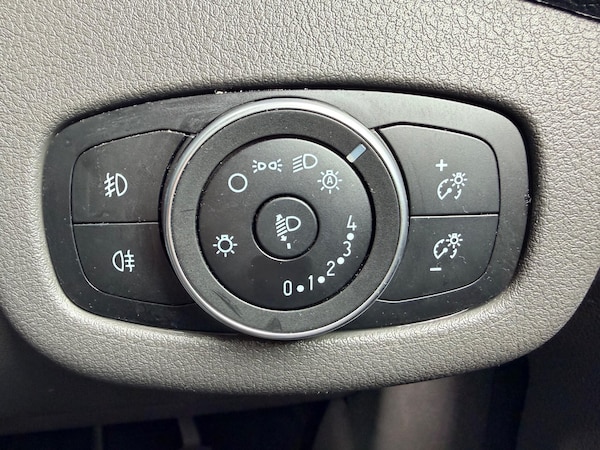 Used Ford Grand Tourneo Connect 2019 for sale - 76122722: Photo 38