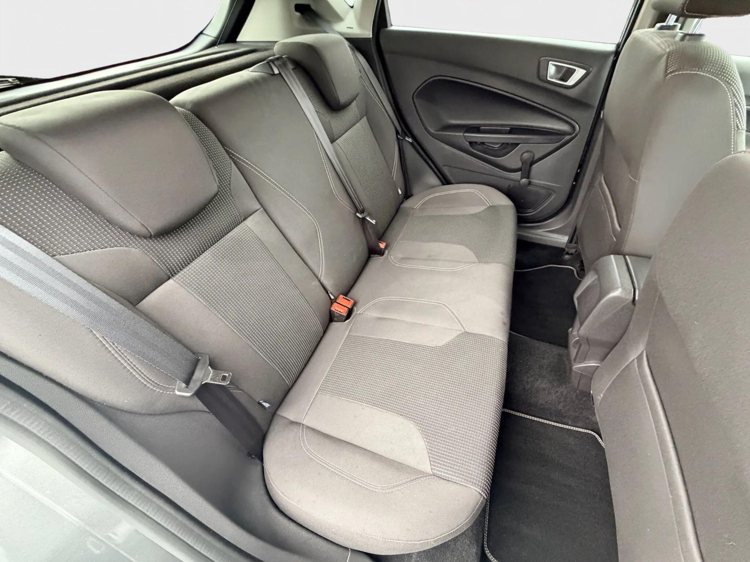 Used Ford Fiesta 2017 for sale - 76431923: Photo 19