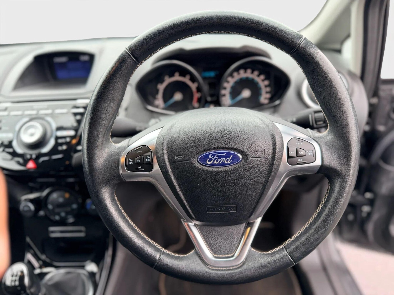 Used Ford Fiesta 2017 for sale - 76431923: Photo 28