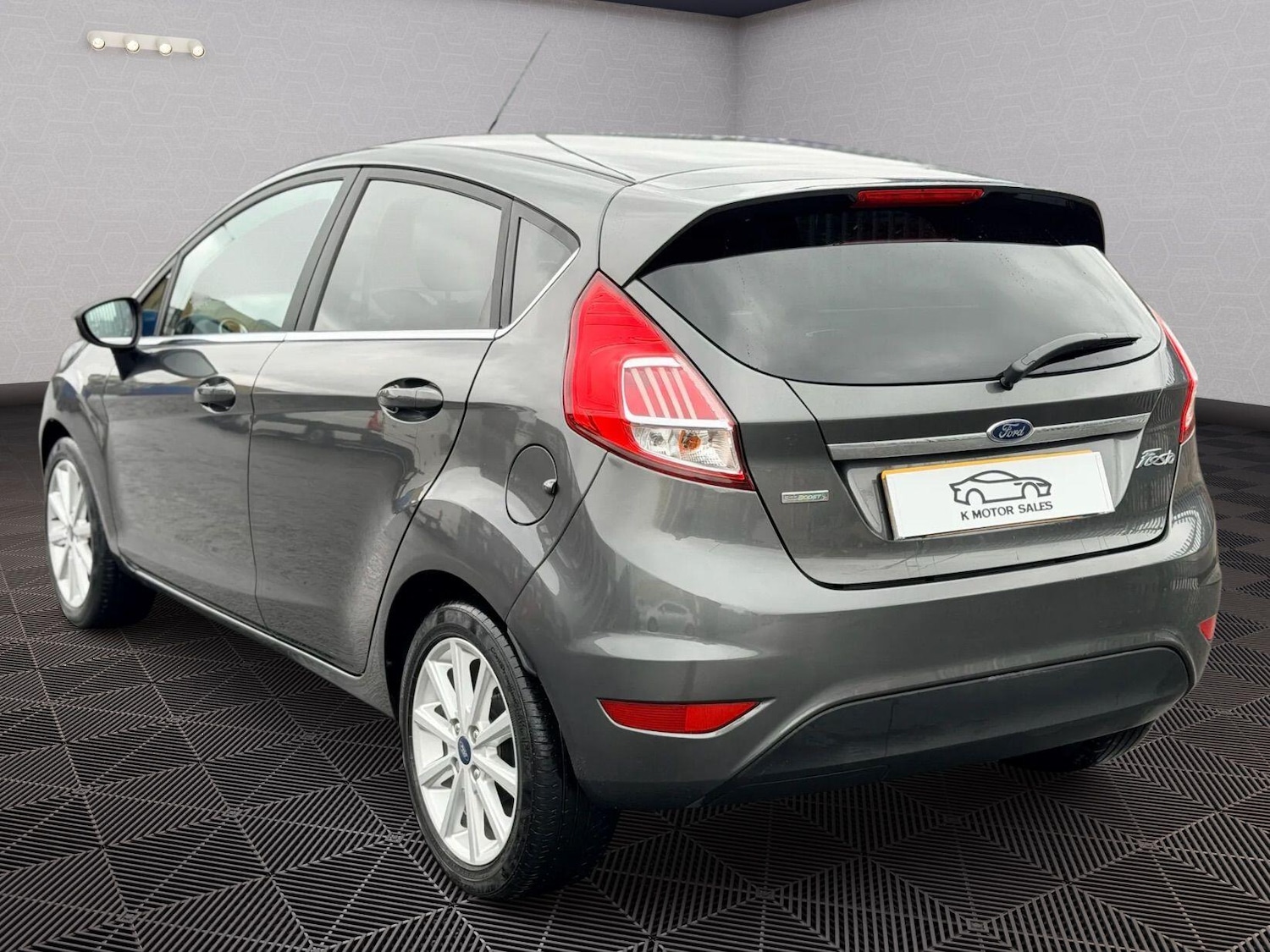 Used Ford Fiesta 2017 for sale - 76431923: Photo 6