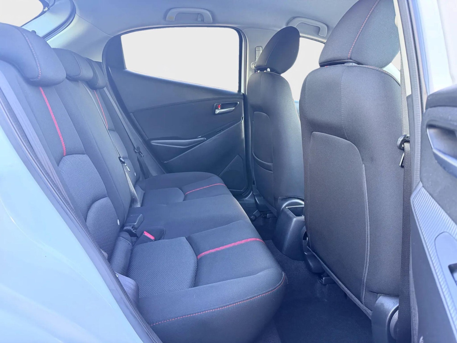 Used Mazda Mazda2 2015 for sale - 76742844: Photo 19