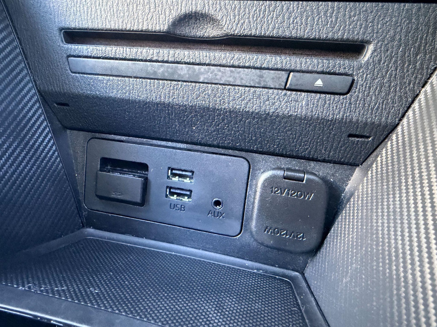 Used Mazda Mazda2 2015 for sale - 76742844: Photo 35