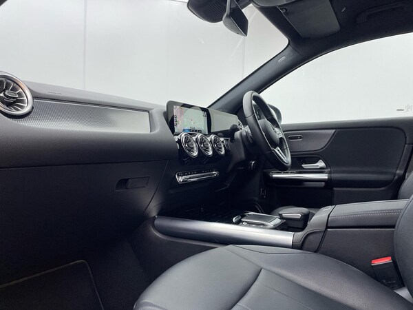 Used Mercedes-Benz EQA 2021 for sale - 76031368: Photo 20