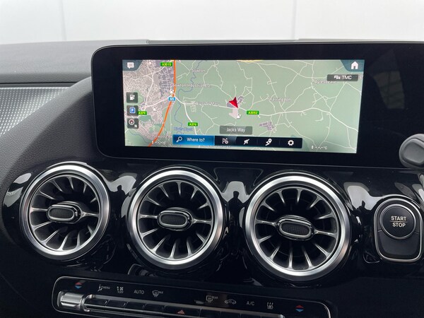 Used Mercedes-Benz EQA 2021 for sale - 76031368: Photo 8