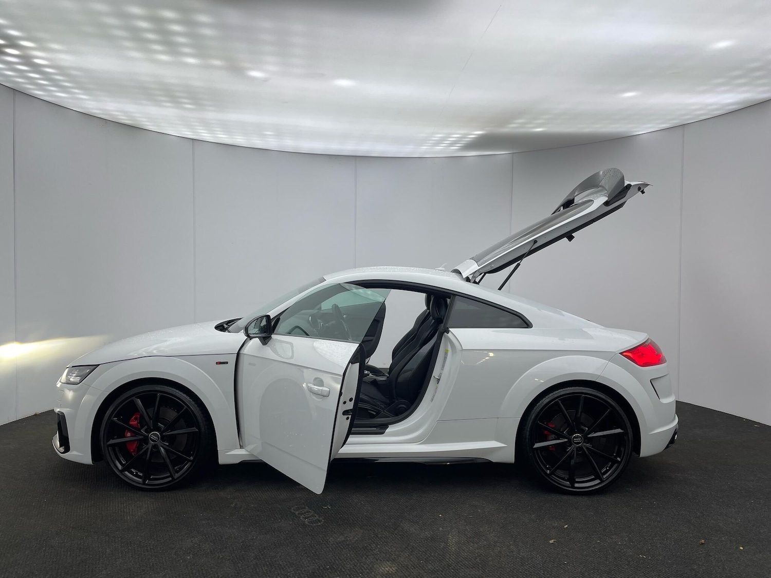 Used Audi TTS 2021 for sale - 76887035: Photo 29