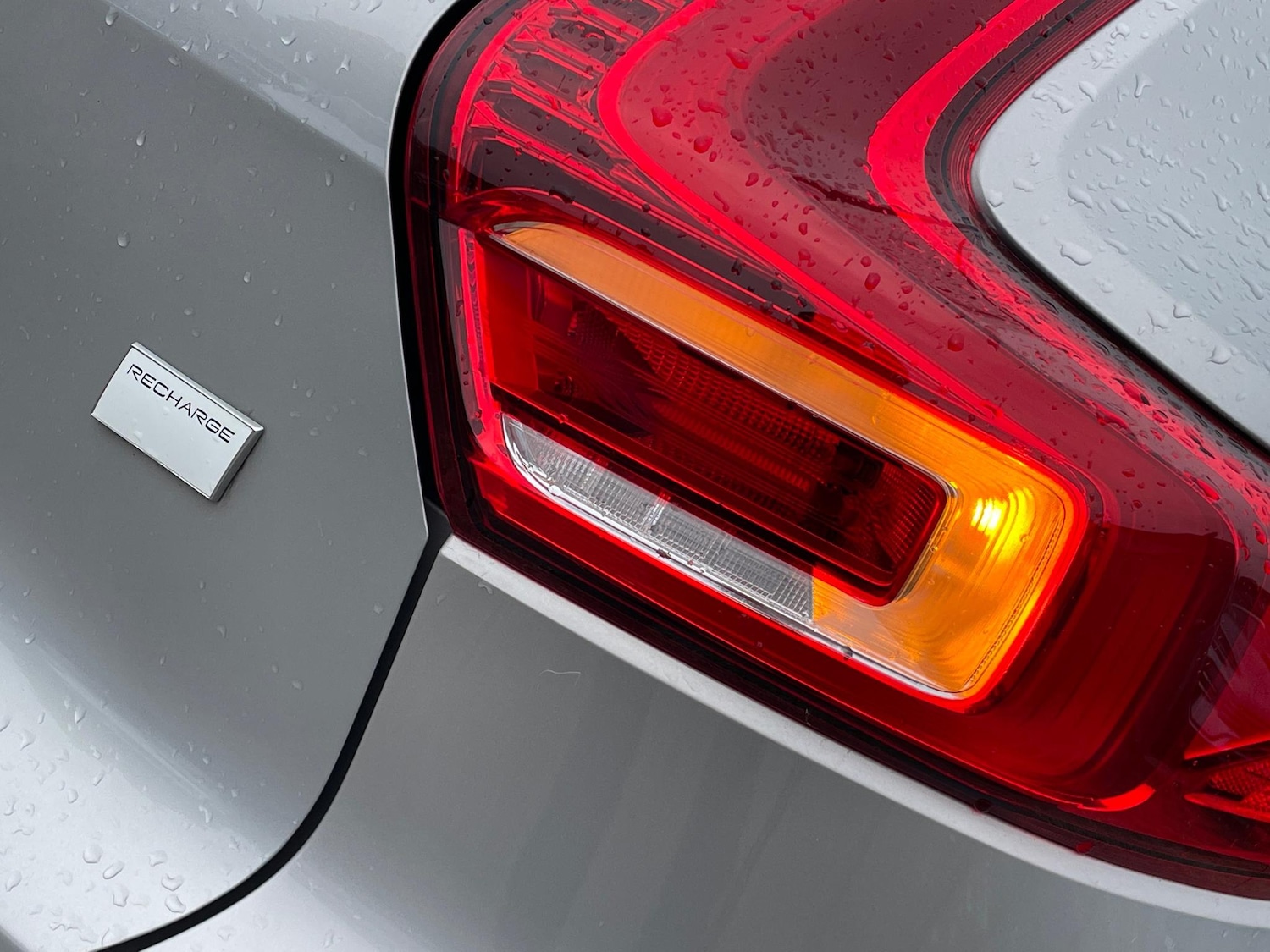 Used Volvo XC40 2023 for sale - 76644545: Photo 37