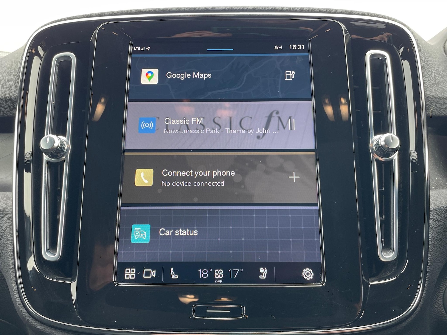 Used Volvo XC40 2023 for sale - 76644545: Photo 8