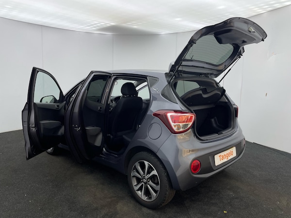 Used Hyundai i10 2019 for sale - 76166798: Photo 14
