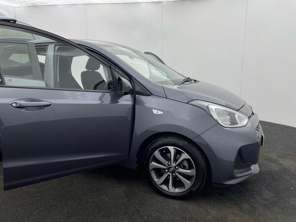 Used Hyundai i10 2019 for sale - 76166798: Photo 18