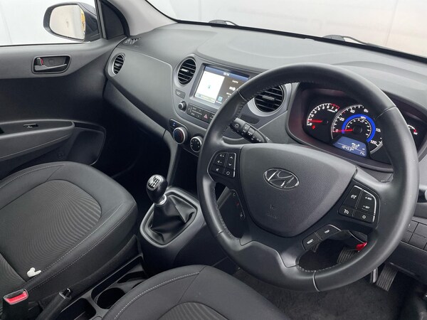Used Hyundai i10 2019 for sale - 76166798: Photo 31